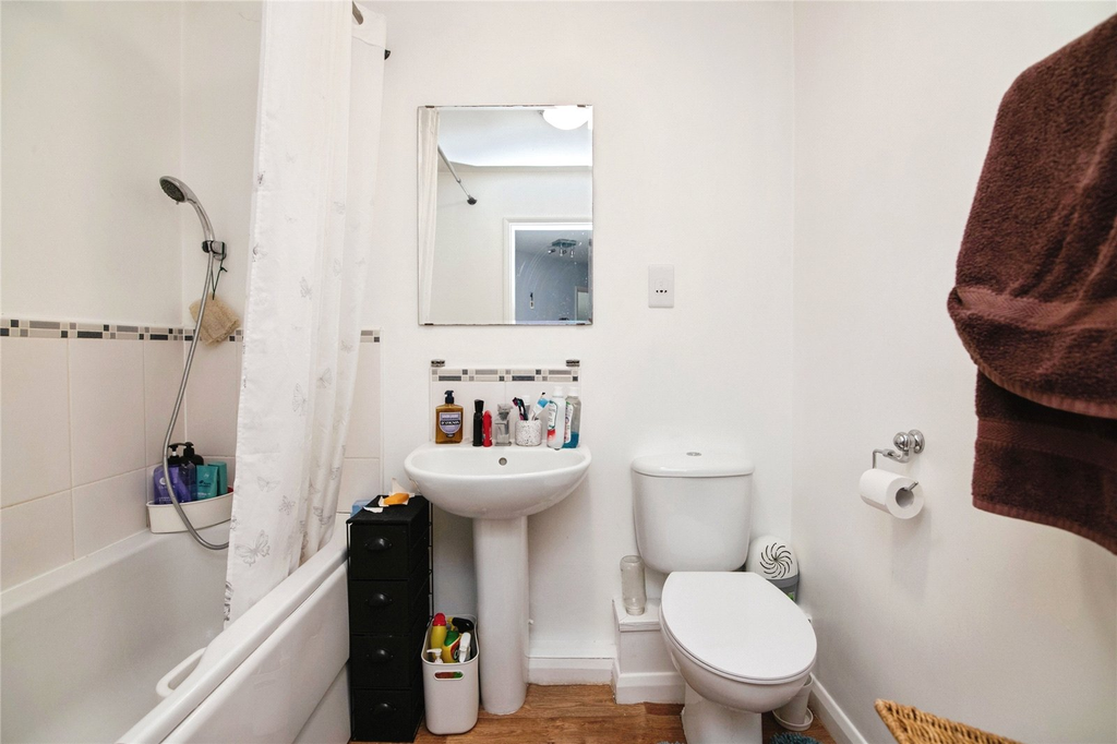 Property photo 3 of 11