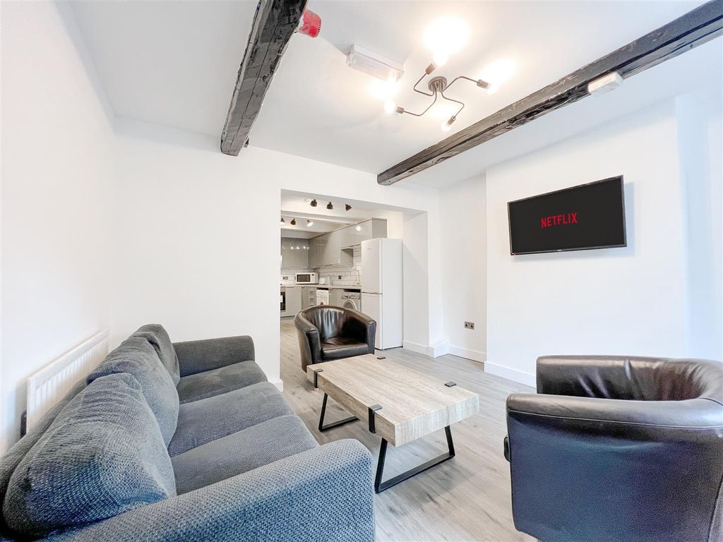 Property photo 1 of 12 Netflix.Jpg