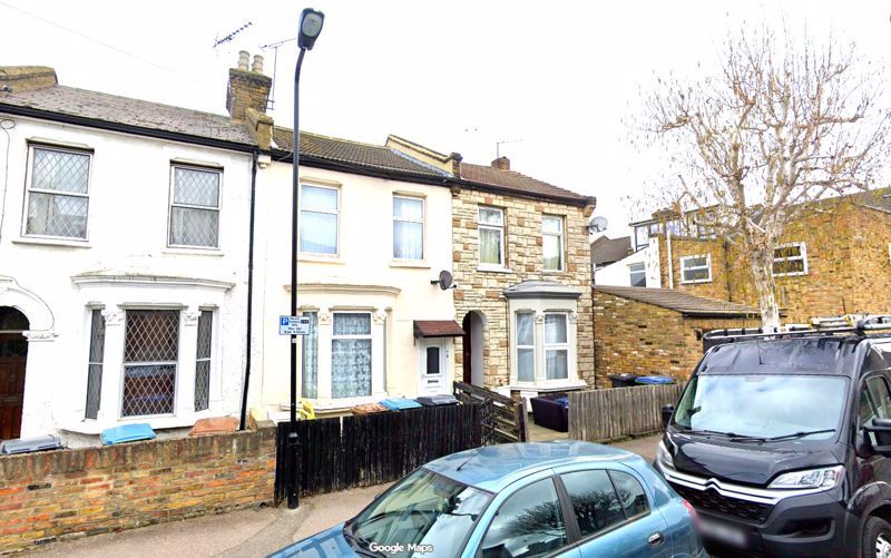 Property photo 1 of 16 Photo 16