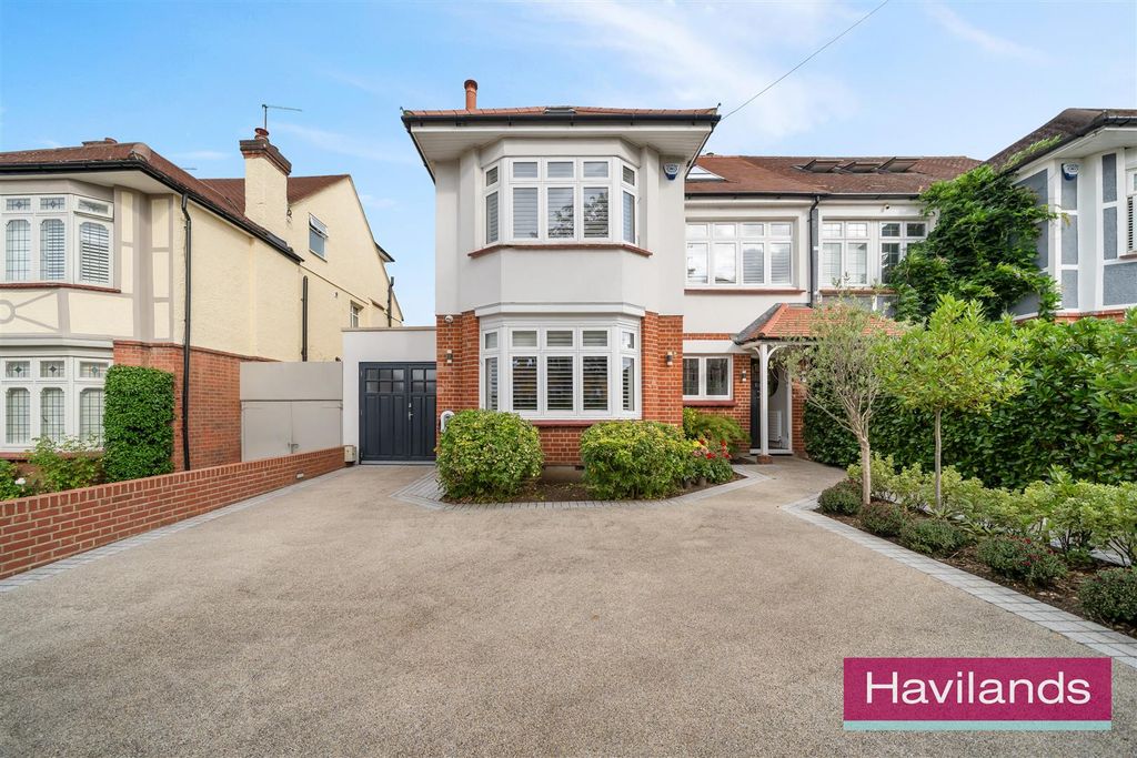 Property photo 1 of 22 Wades Hill-22.Jpg