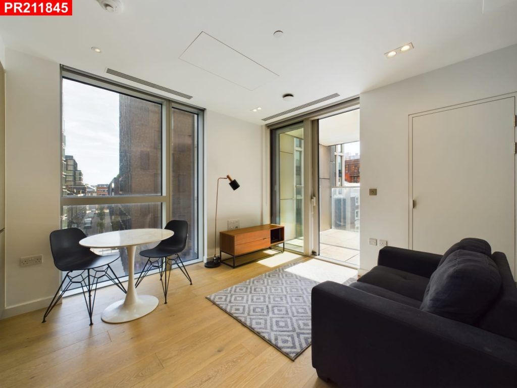 Property photo 3 of 7