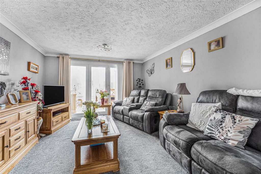 Property photo 2 of 17 Picture No. 10