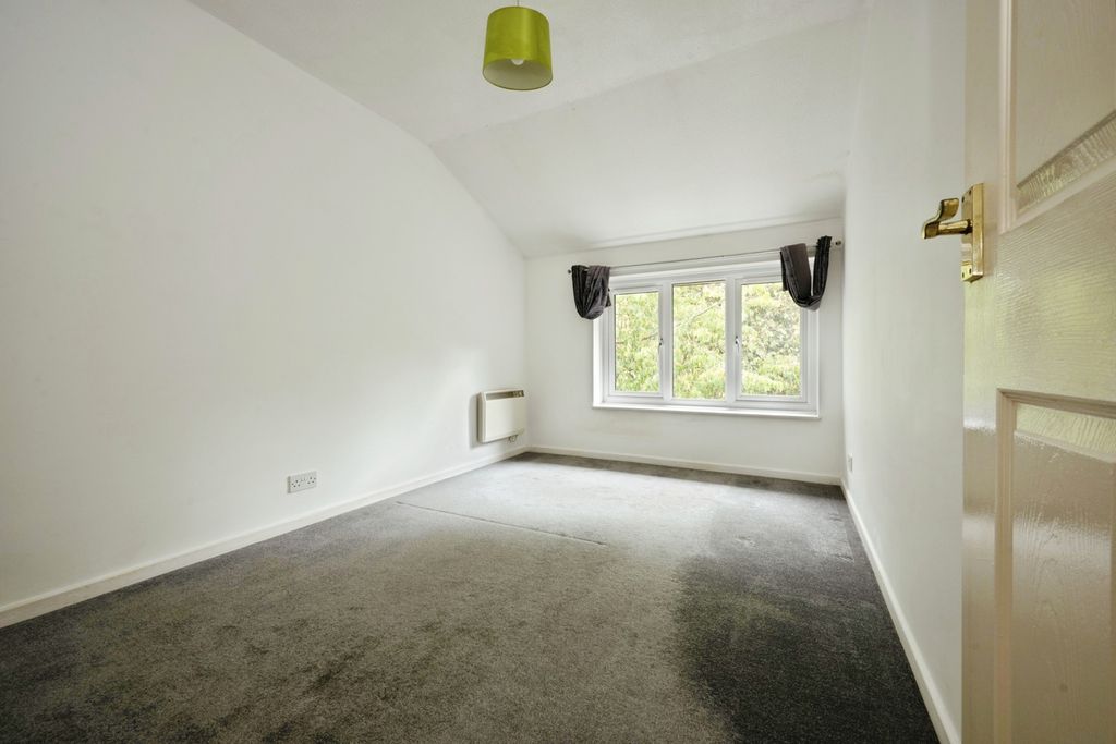 Property photo 3 of 9 Pbox-Img.Jpg