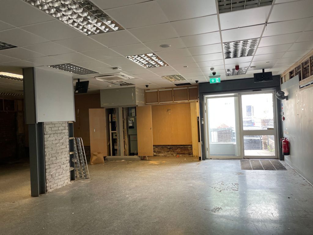 Property photo 2 of 11 Photo 1