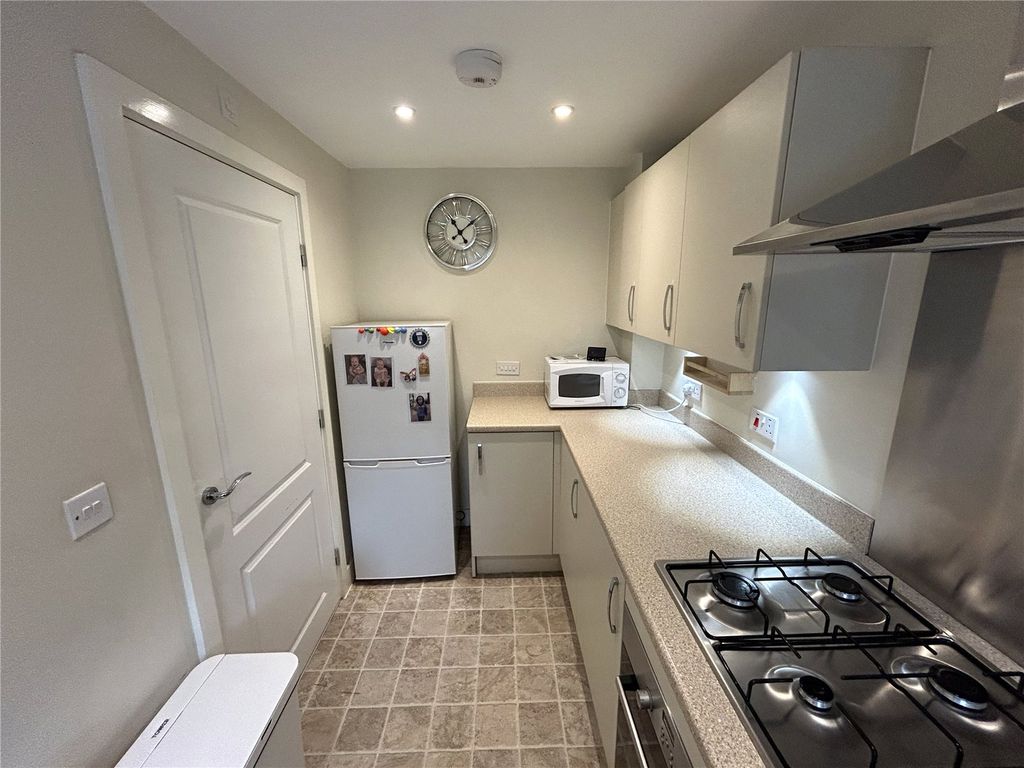 Property photo 3 of 13 Picture No. 10