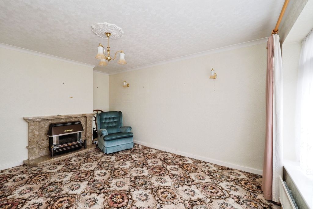 Property photo 3 of 18 Onp21297