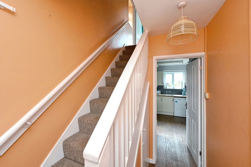 Property photo 3 of 14 Pbox-Img.Jpg