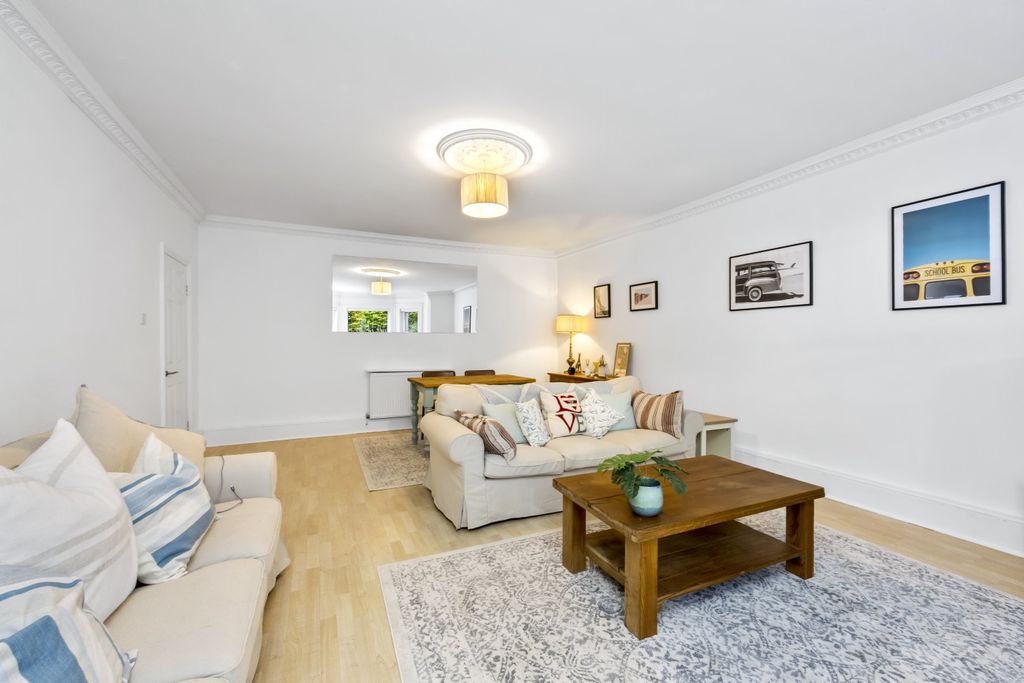 Property photo 3 of 15