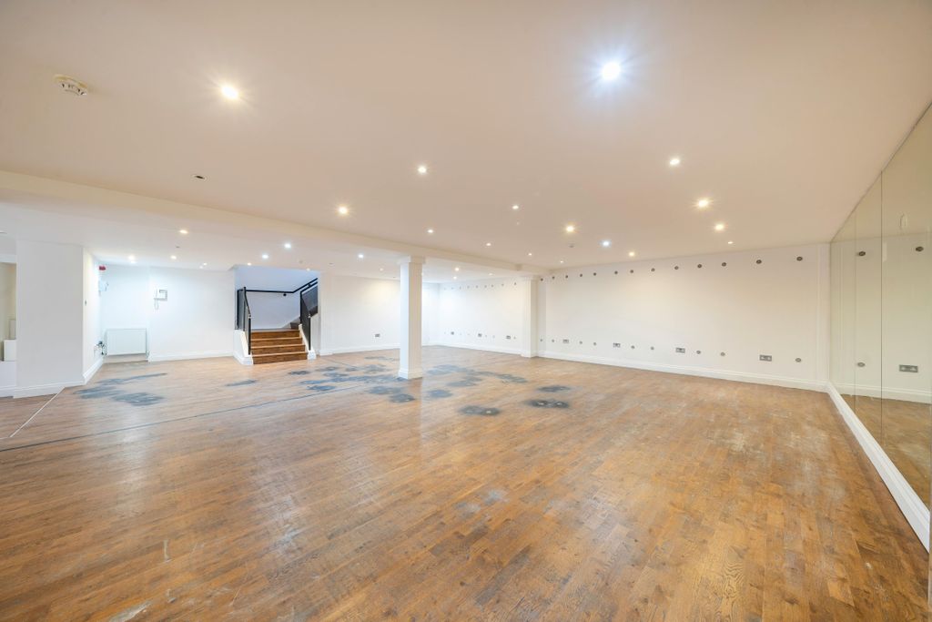 Property photo 2 of 7 1424083-7-69A80Fc27F495.Jpg