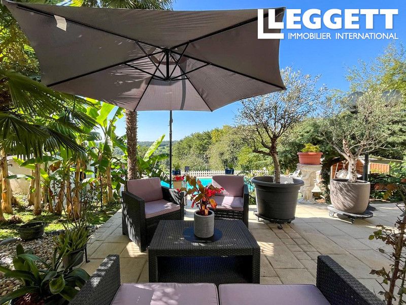 Property photo 2 of 10