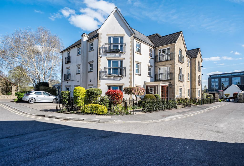 Property photo 1 of 18 1439224-3-69ce80d...