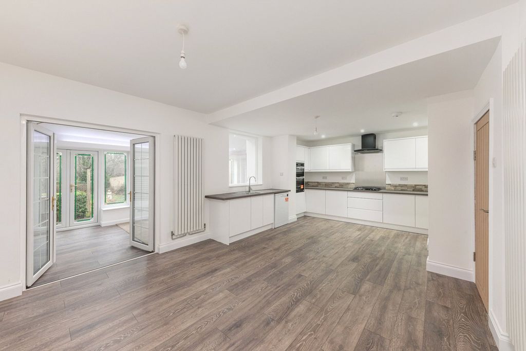 Property photo 2 of 18 Picture No. 07