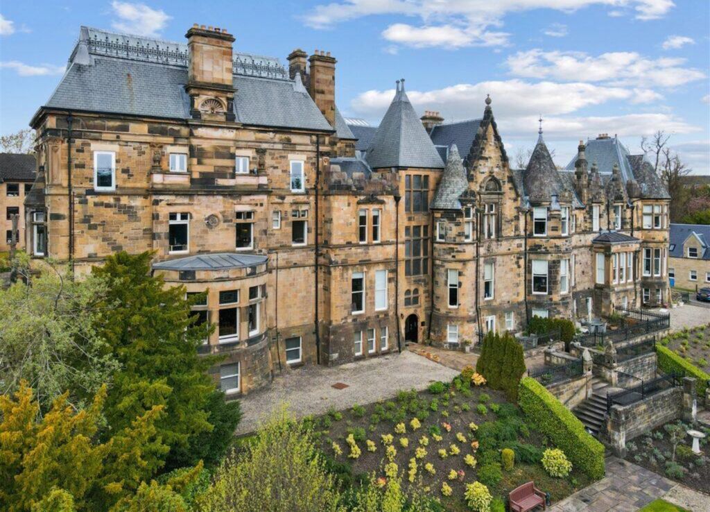 Property photo 1 of 13 Picture No. 16