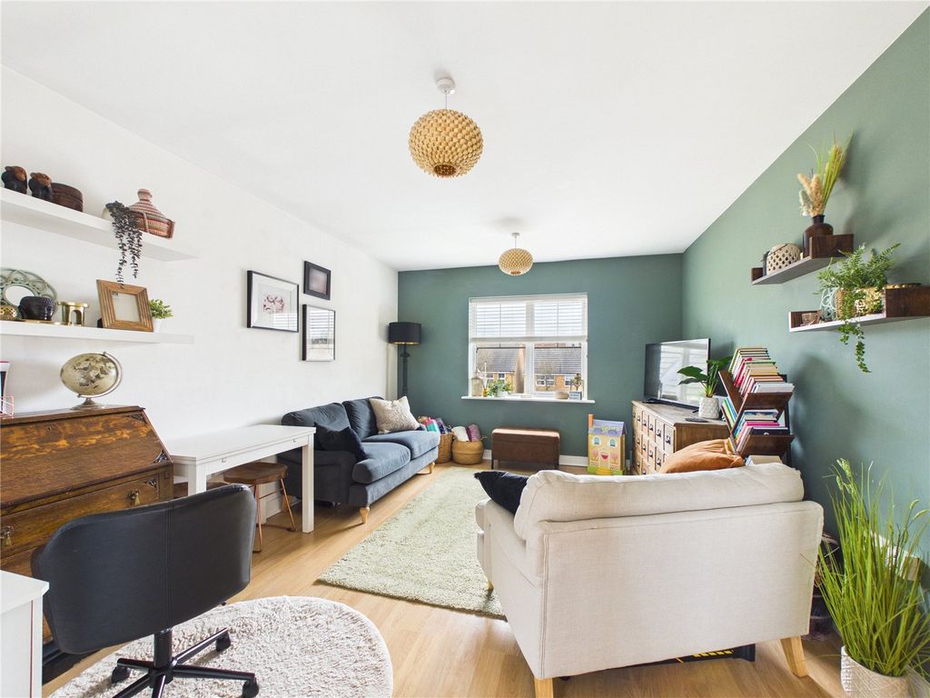 Property photo 2 of 11 Picture No. 09