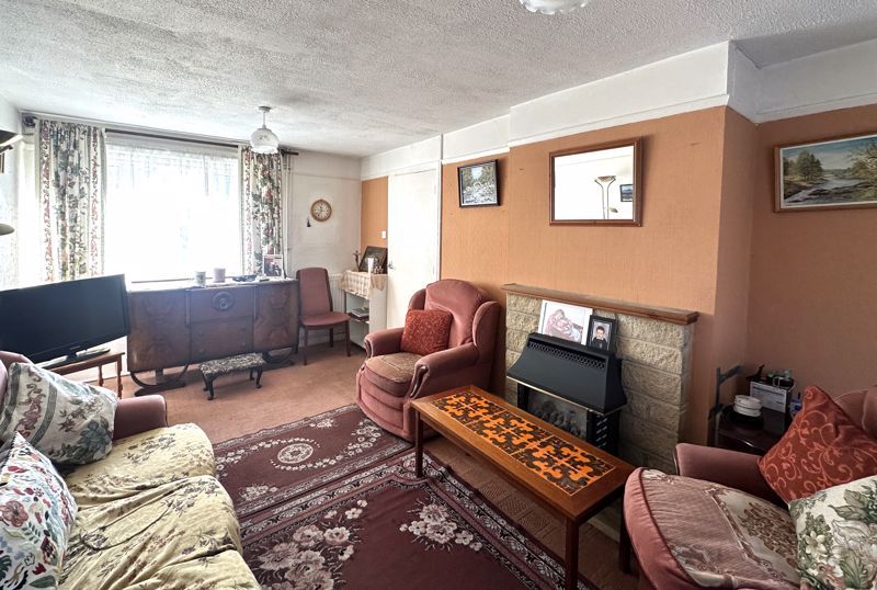 Property photo 2 of 8 Photo 2