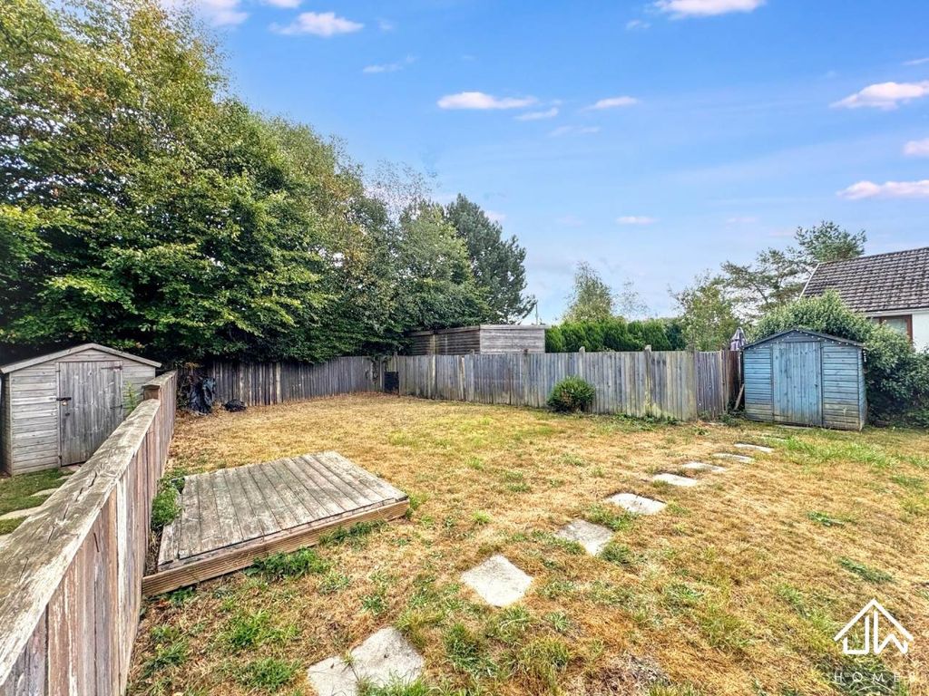 Property photo 2 of 19 Rear Garden