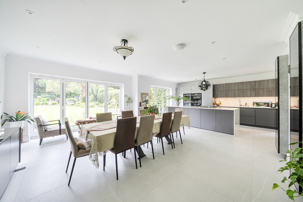 Property photo 3 of 50 1478946-19-6A2c05...
