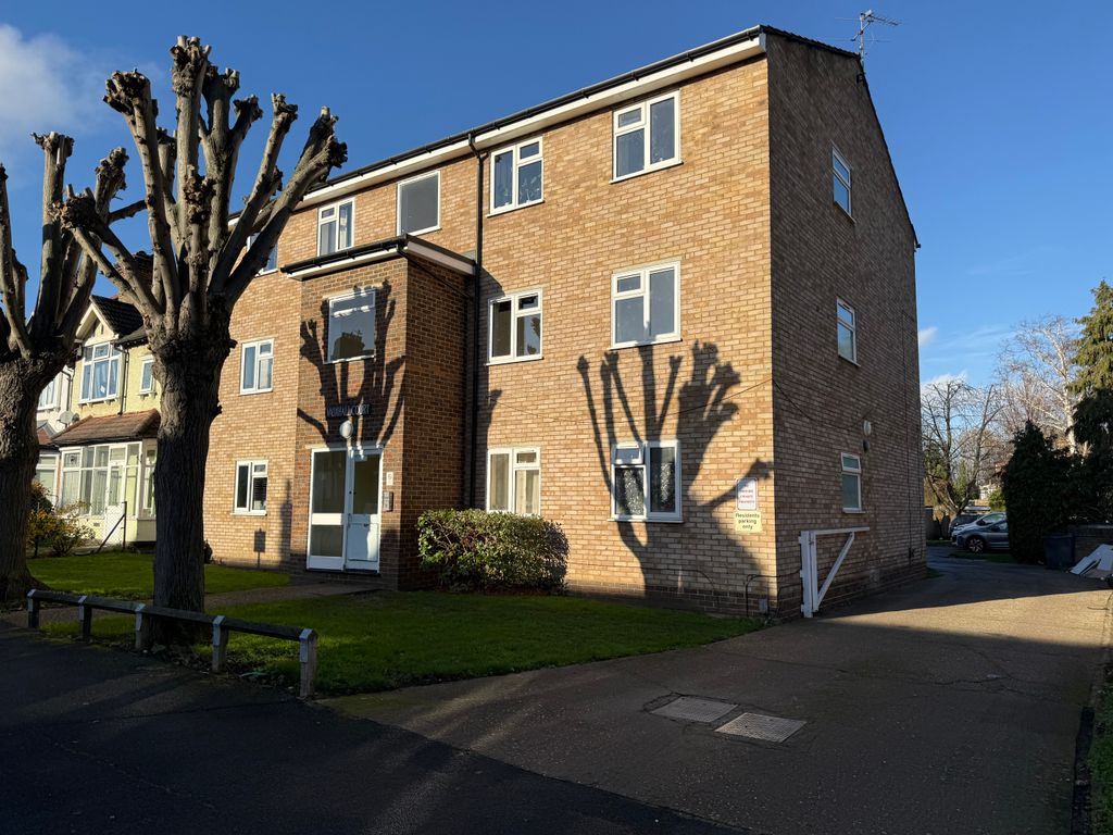 Property photo 1 of 7