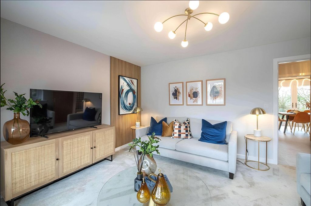 Property photo 2 of 8 Living Room