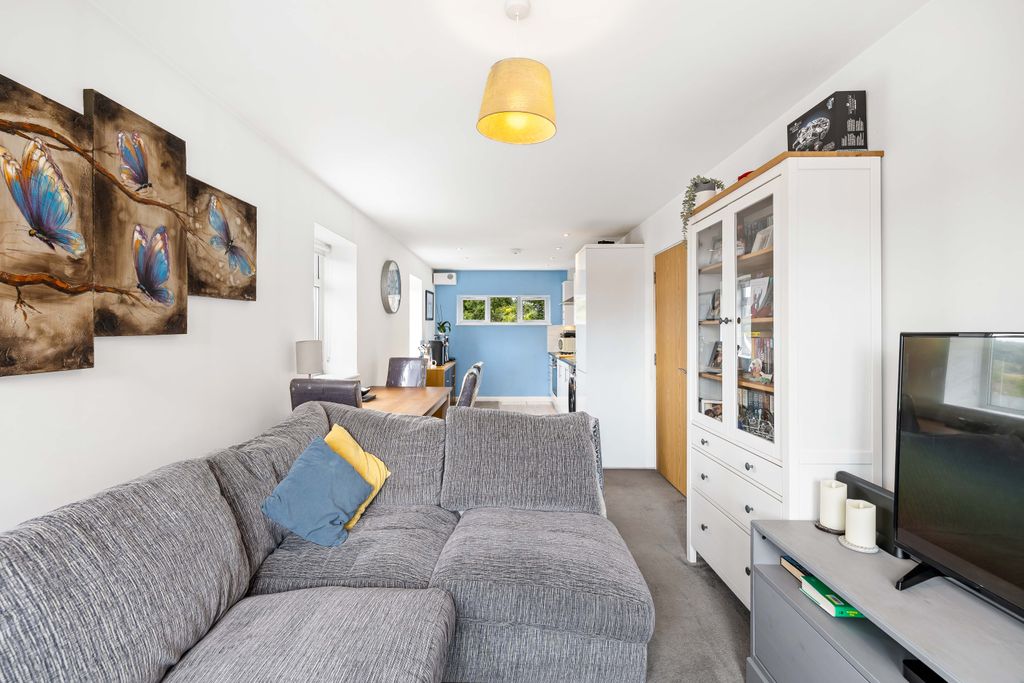 Property photo 2 of 15 Image111.Jpg