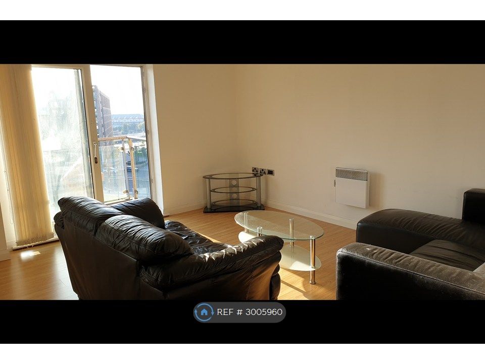 Property photo 3 of 12