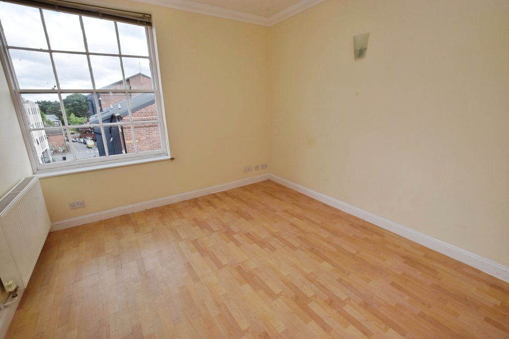 Property photo 2 of 5