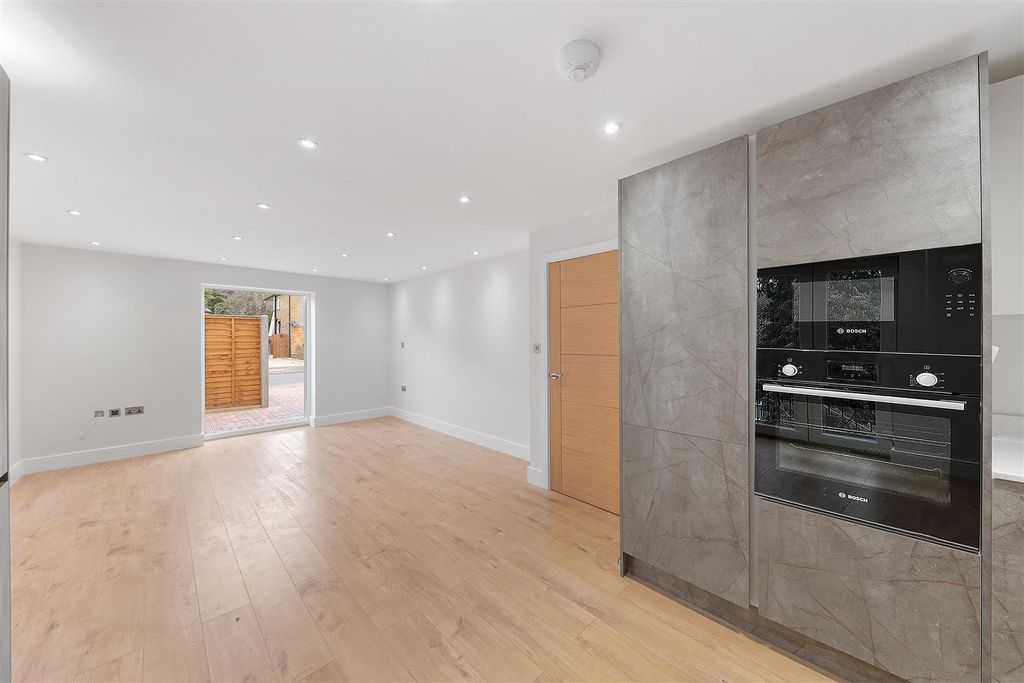 Property photo 3 of 51 9S4A5312.Jpg