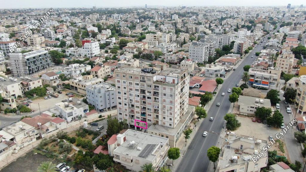 Property photo 3 of 9