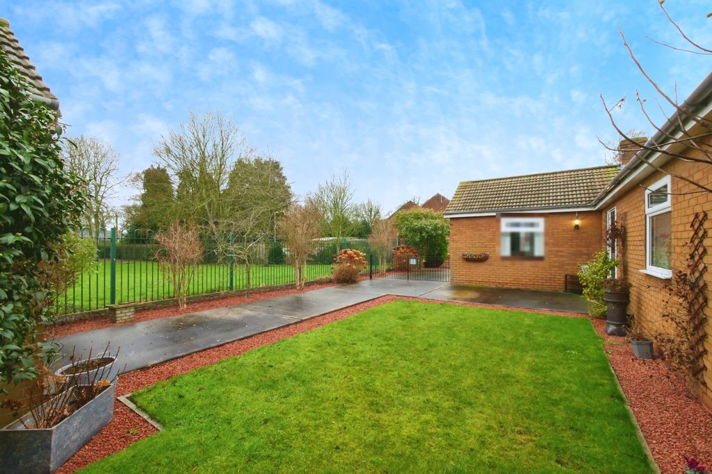 Property photo 2 of 18 Photo #2