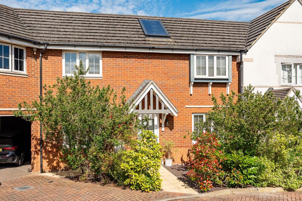 Property photo 1 of 27 External-8.Jpg