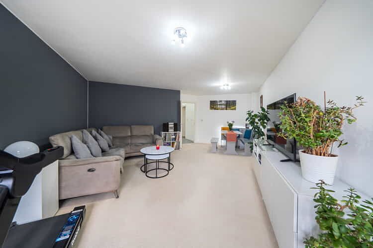 Property photo 3 of 17