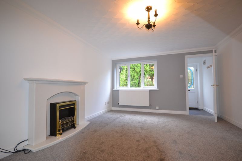 Property photo 3 of 10 Photo 5