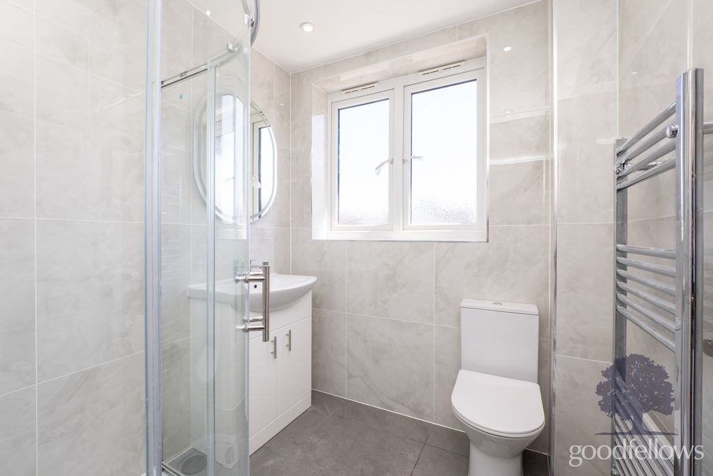 Property photo 2 of 5 Picture No. 04