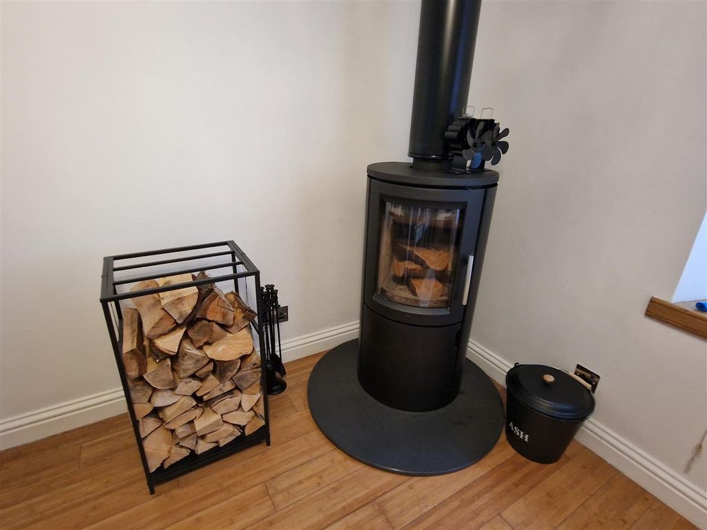 Additional image 6 of 4 bed semi-detached house for saleScoonie Place, Durie Street, Leven KY8