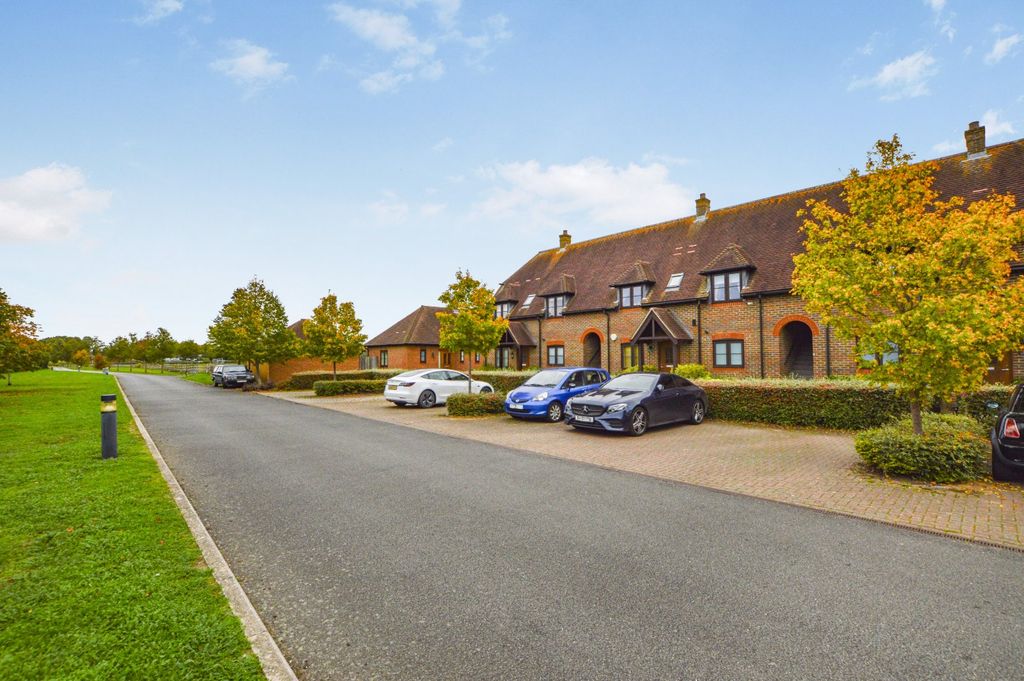 Property photo 2 of 12 Front