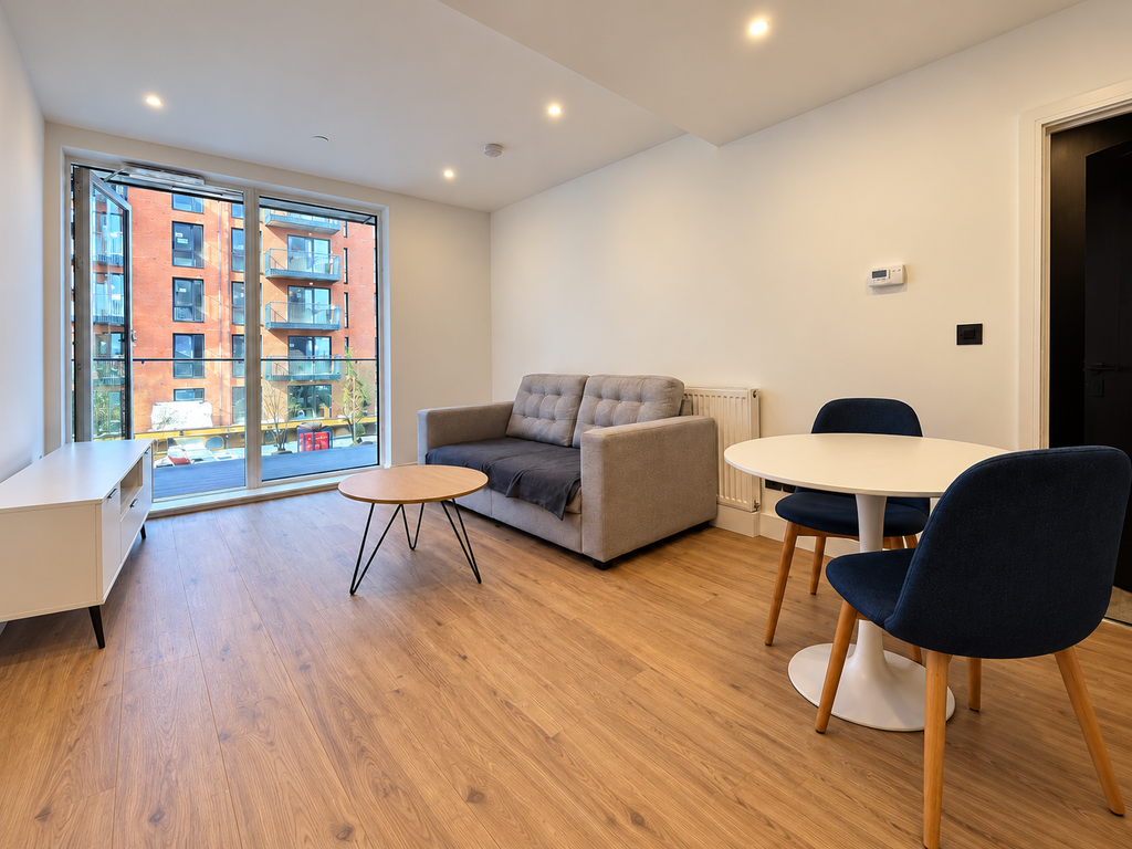 Property photo 1 of 16 3d5A47F9-0B0d-48A7-B5Df-29Cb77E1B005