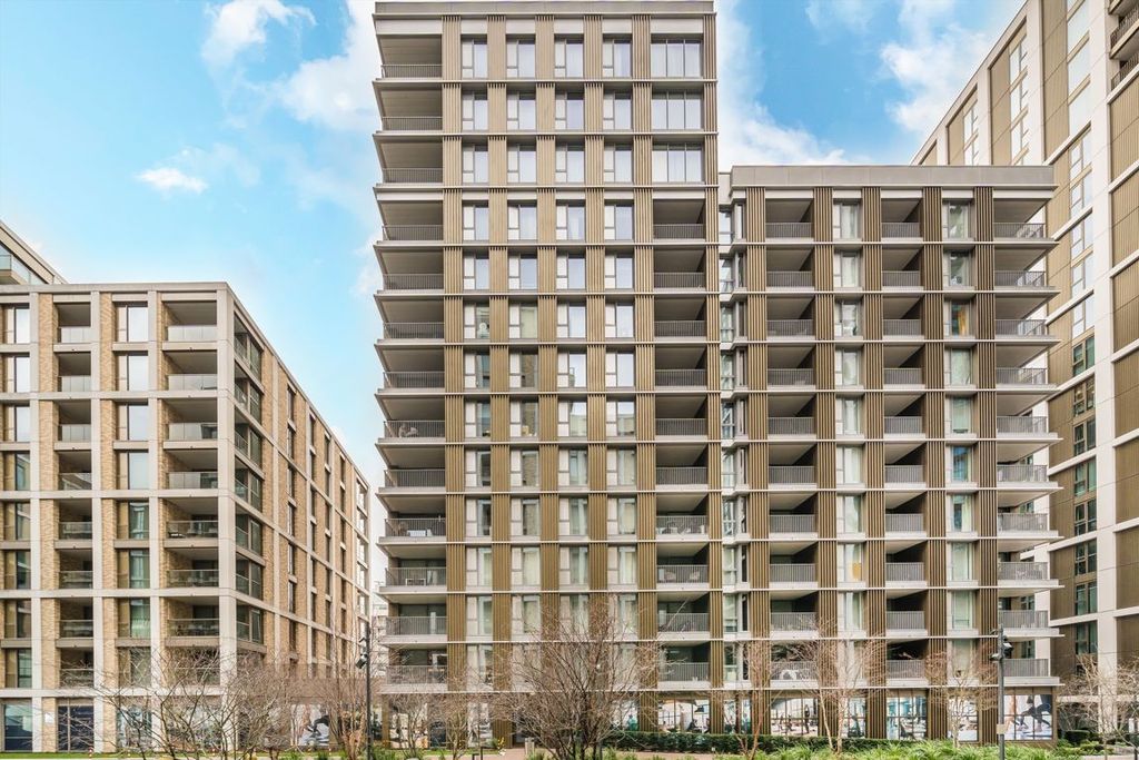 Property photo 1 of 6