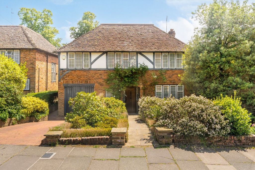 Property photo 1 of 15