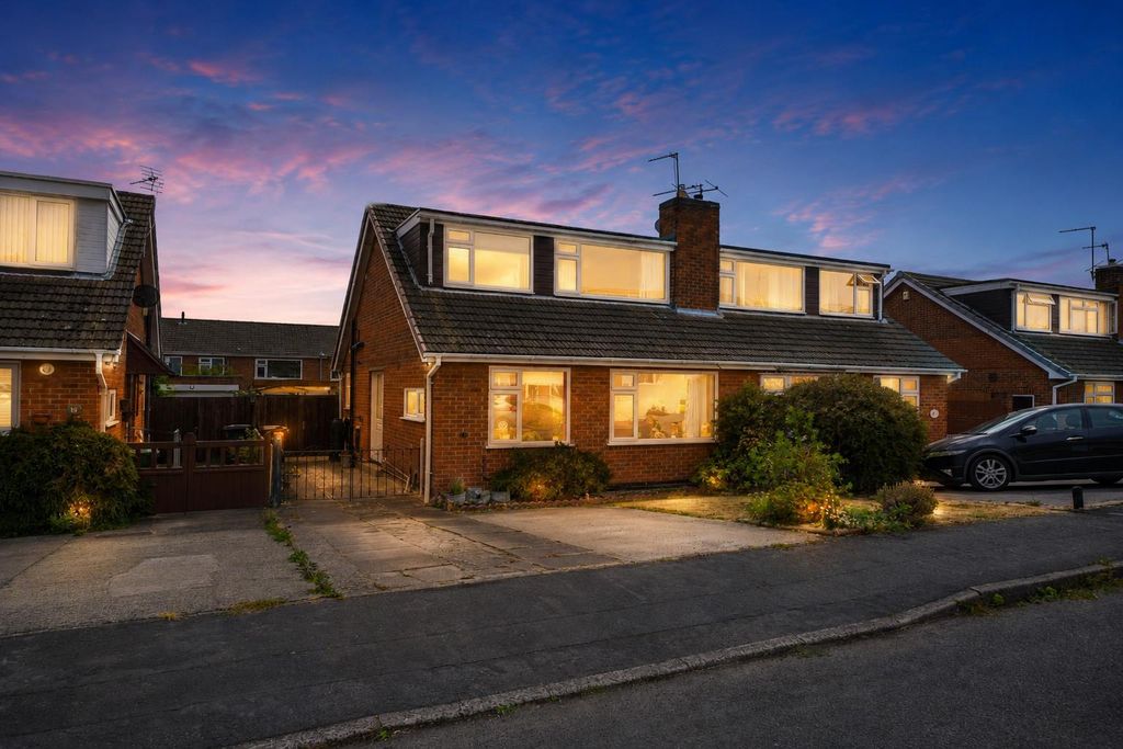 Property photo 1 of 18 13 Paterson.Png