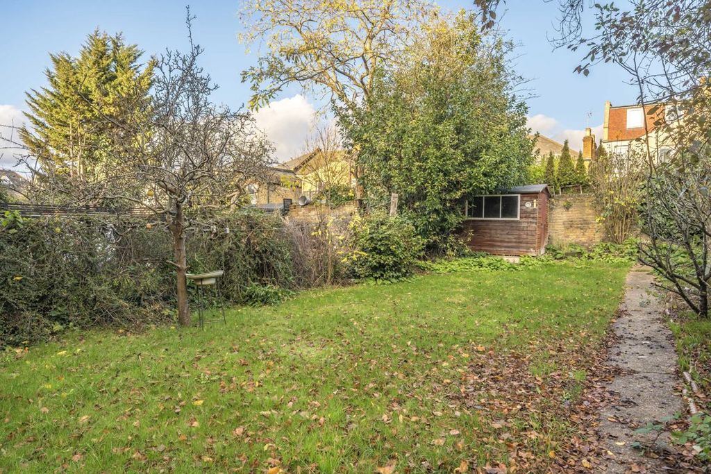 Property photo 3 of 4