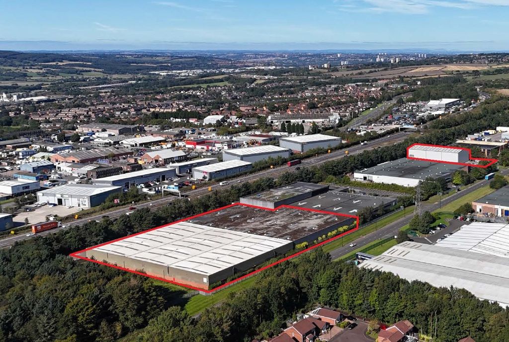 Property photo 1 of 9 Photo 9