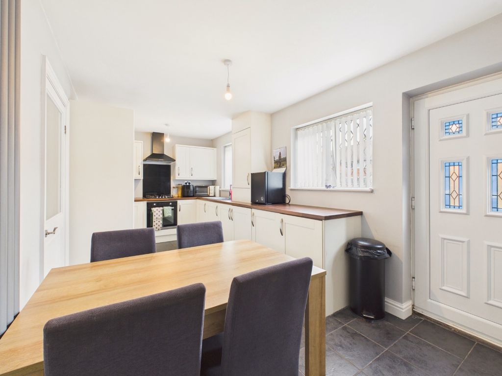 Property photo 1 of 14 5369012