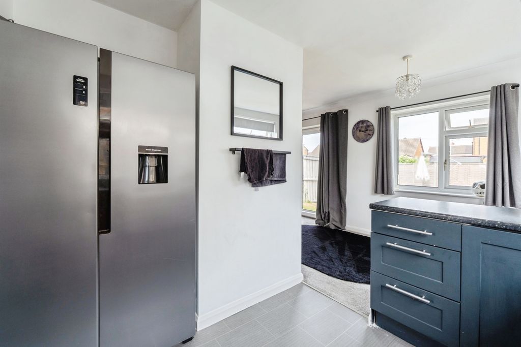 Property photo 3 of 22 Pbox-Img.Jpg