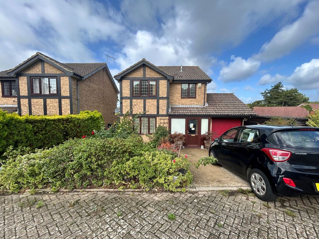 Property photo 1 of 18