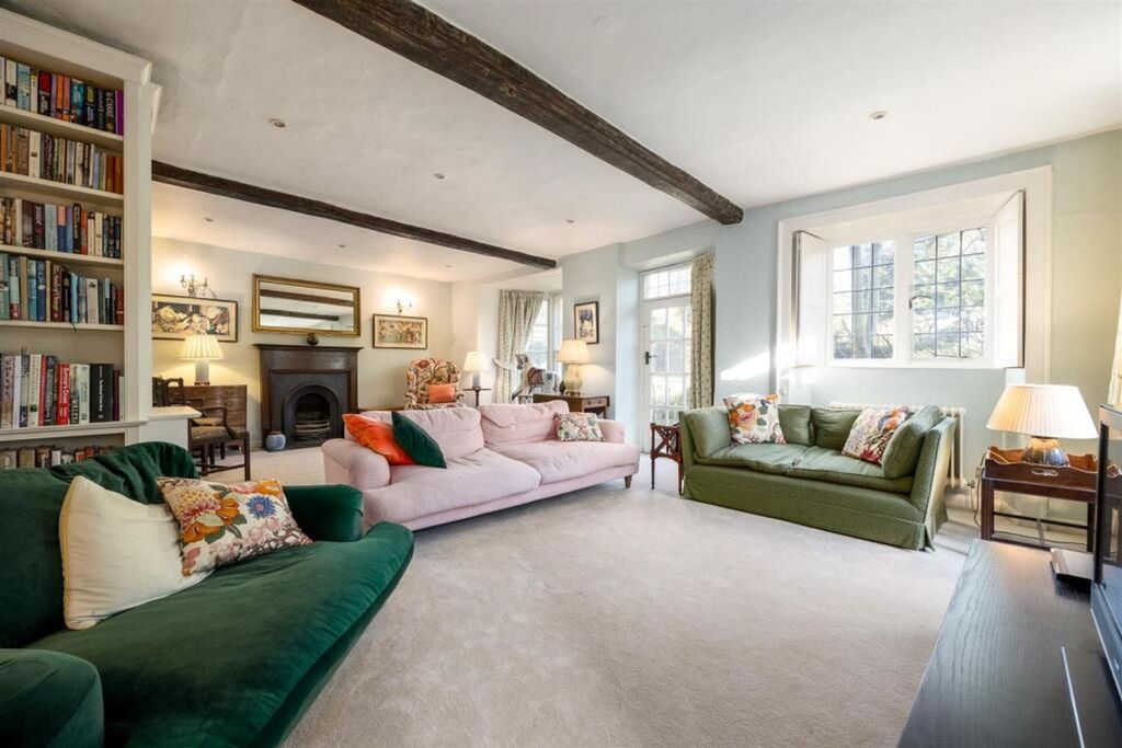 Property photo 2 of 25 Drawing Room