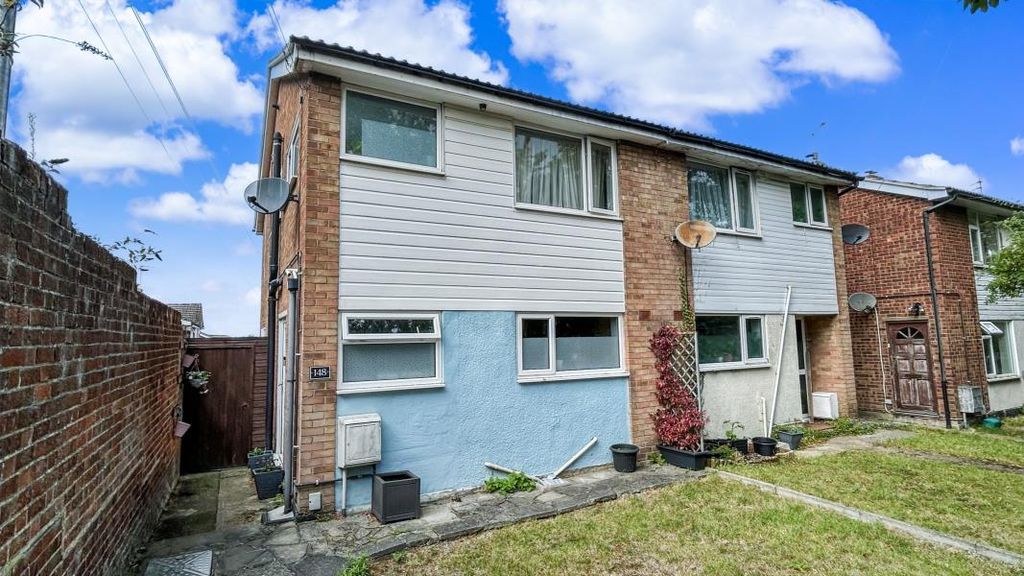 Property photo 1 of 12
