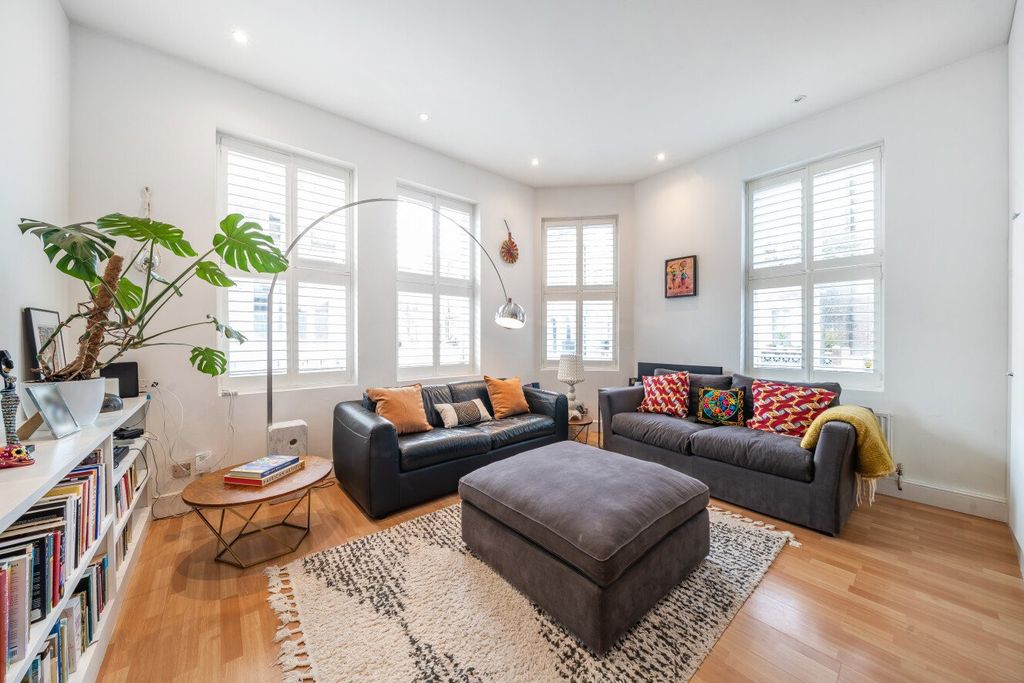 Property photo 2 of 13 Picture No. 09