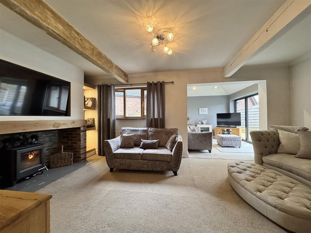 Property photo 2 of 16 Img_1907.Jpeg