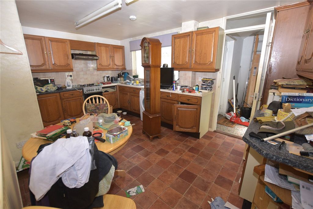 Property photo 3 of 12 Picture No. 06