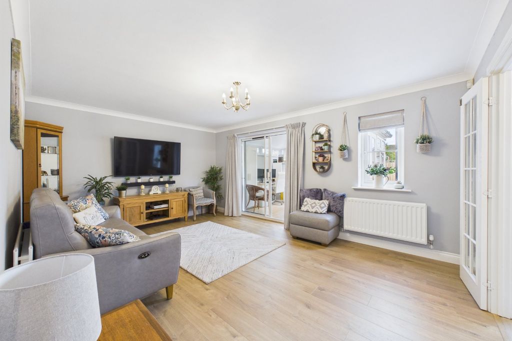 Property photo 2 of 15 Picture No. 09